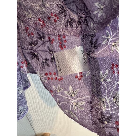 Easel Lavender Floral Ruffle Blouse – NWT – Size Small (Oversized) - Picture 5 of 6
